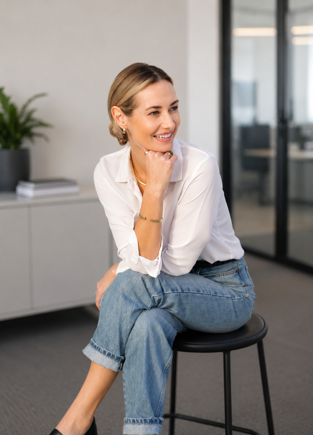 Rochelle Rolfe — Founder & CEO of SURV Group